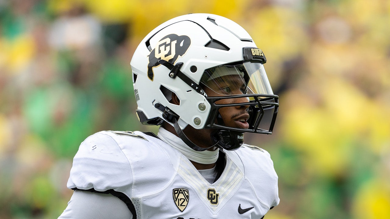 Deion Sanders’ son hospitalized for ‘peeing blood’ after Colorado’s brutal loss to Oregon