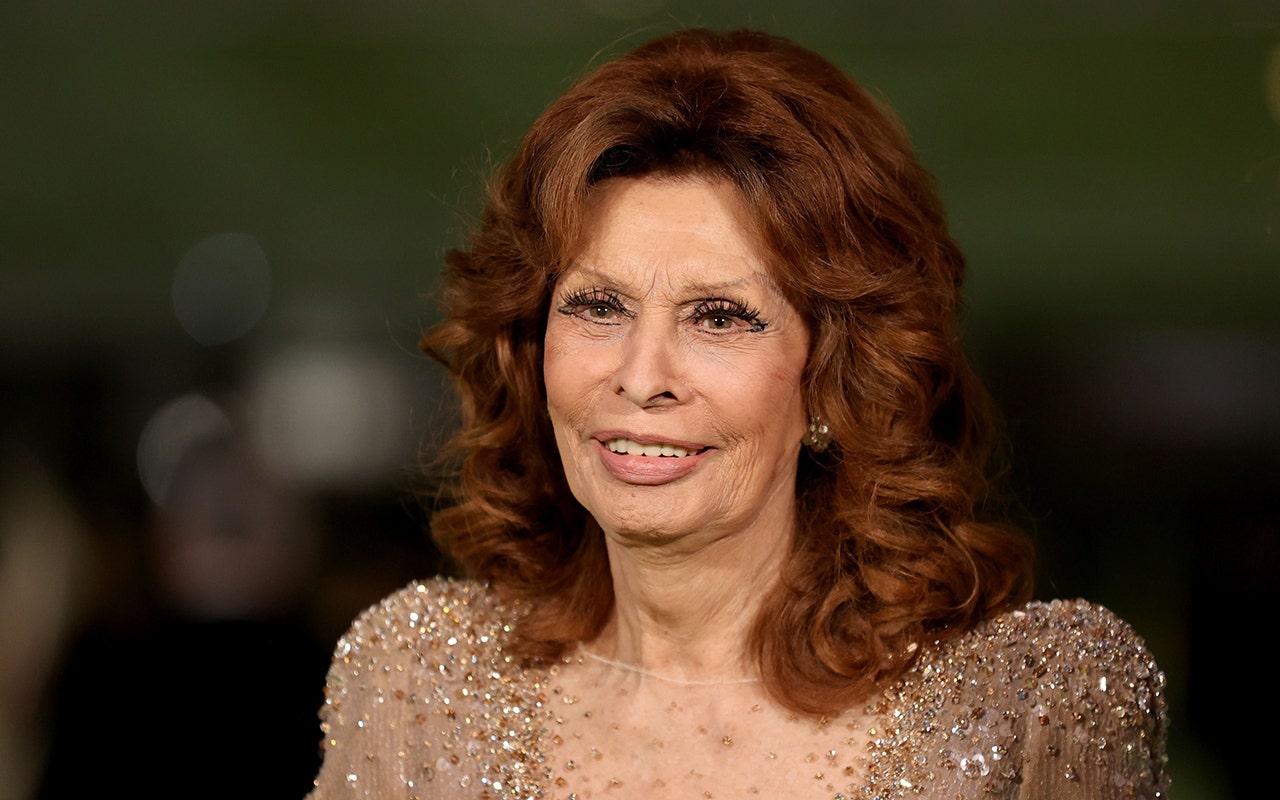 Sophia Loren’s devastating injury after complicated journey to become the ultimate golden age sex symbol