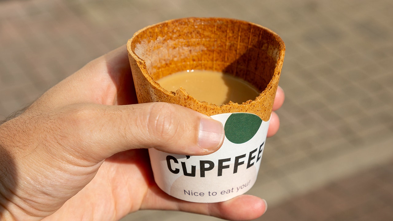 Prenez votre tasse et mangez-la aussi : un café introduit des tasses comestibles dans le but de réduire le gaspillage