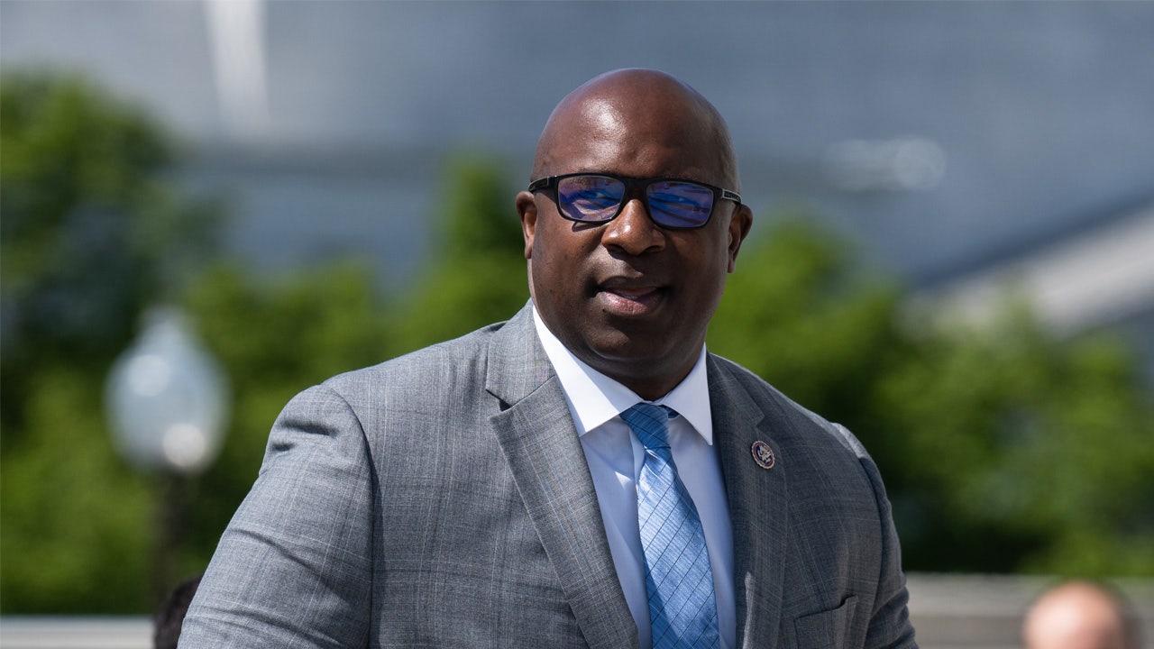 House Votes To Censure Rep Jamaal Bowman For Falsely Pulling Fire Alarm True Republican 