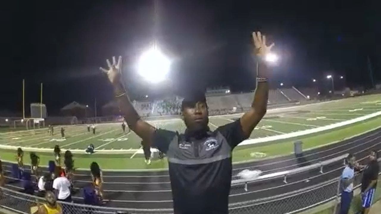 Alabama high school band teacher tased by police after refusing to wrap up postgame performance: video