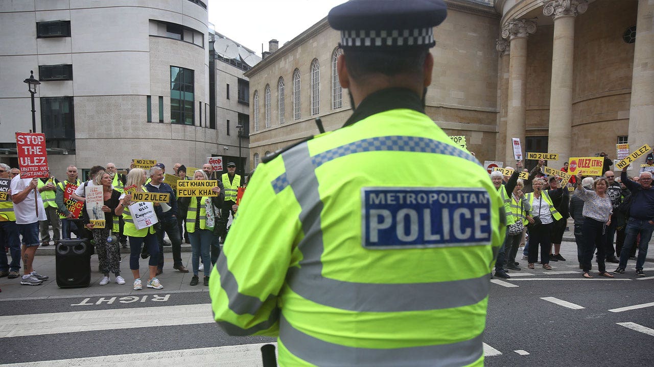 London police force pledges to reform following report accusing department of racism, misogyny, homophobia
