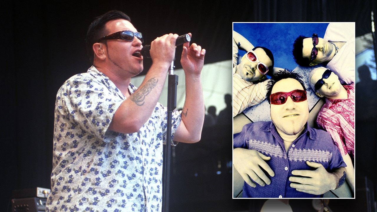 Smash Mouth Singer Steve Harwell In Hospice Care