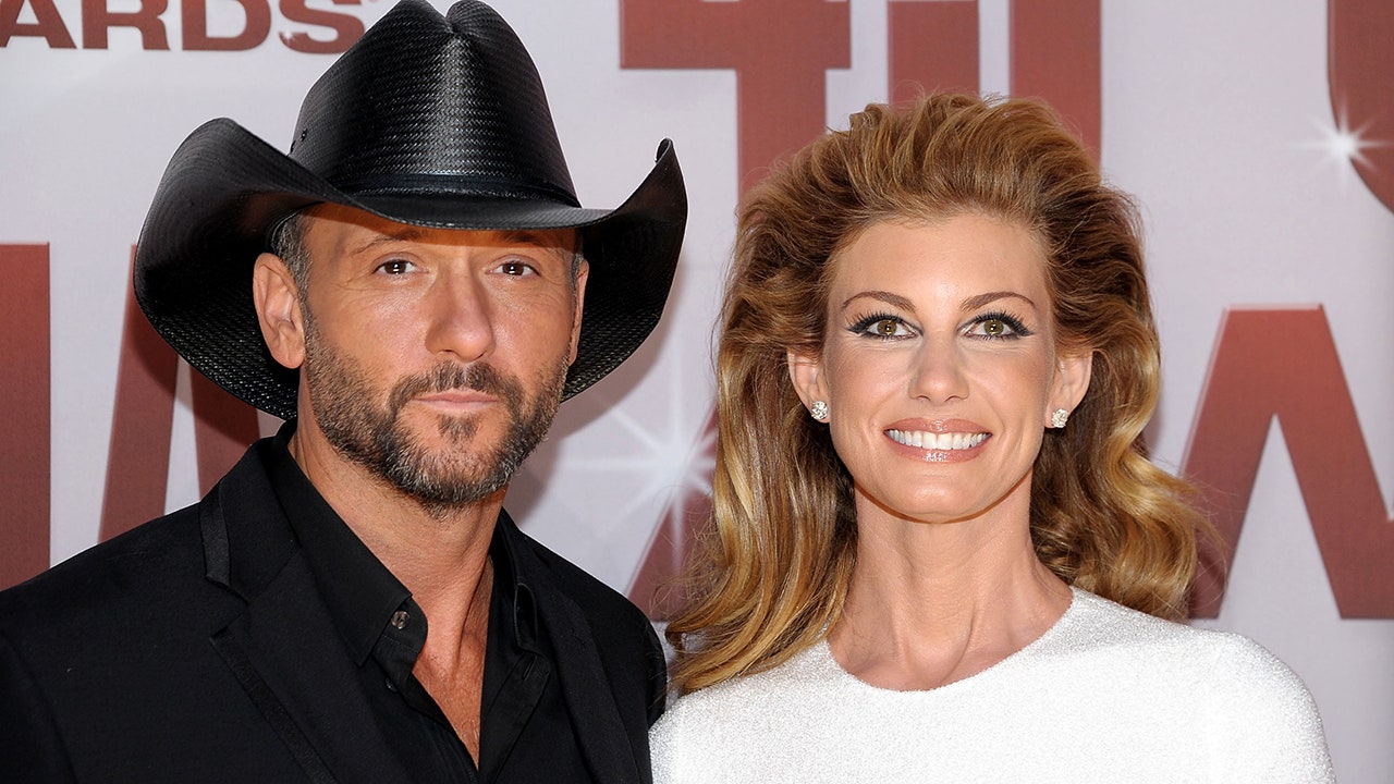 Tim McGraw and Faith Hill Are Proud Parents of 3 Daughters: All