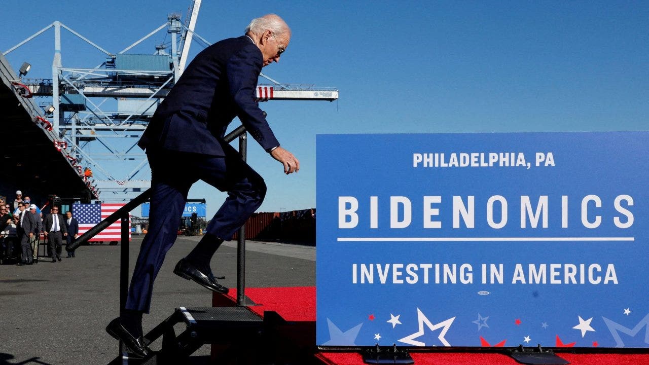 Democrats begin to distance themselves from Bidenomics, swing voter calls it a 'jumbled mess'