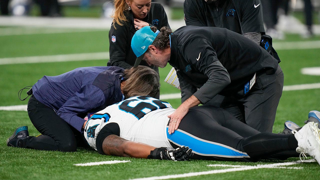 Fit Check, Bills at Panthers