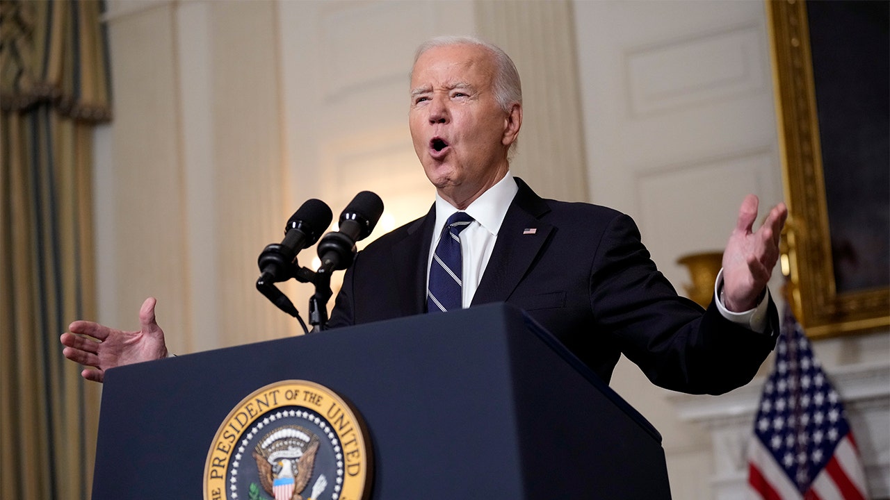 Biden issues cryptic warning to Iran after admin denies country was involved in Hamas attack: 'Be careful'