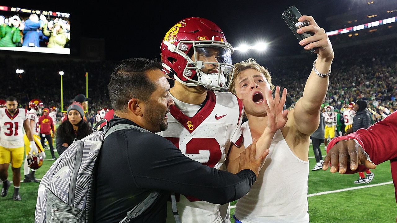 USC’s Caleb Williams addresses Notre Dame heckler: ‘Lions don’t worry about that’