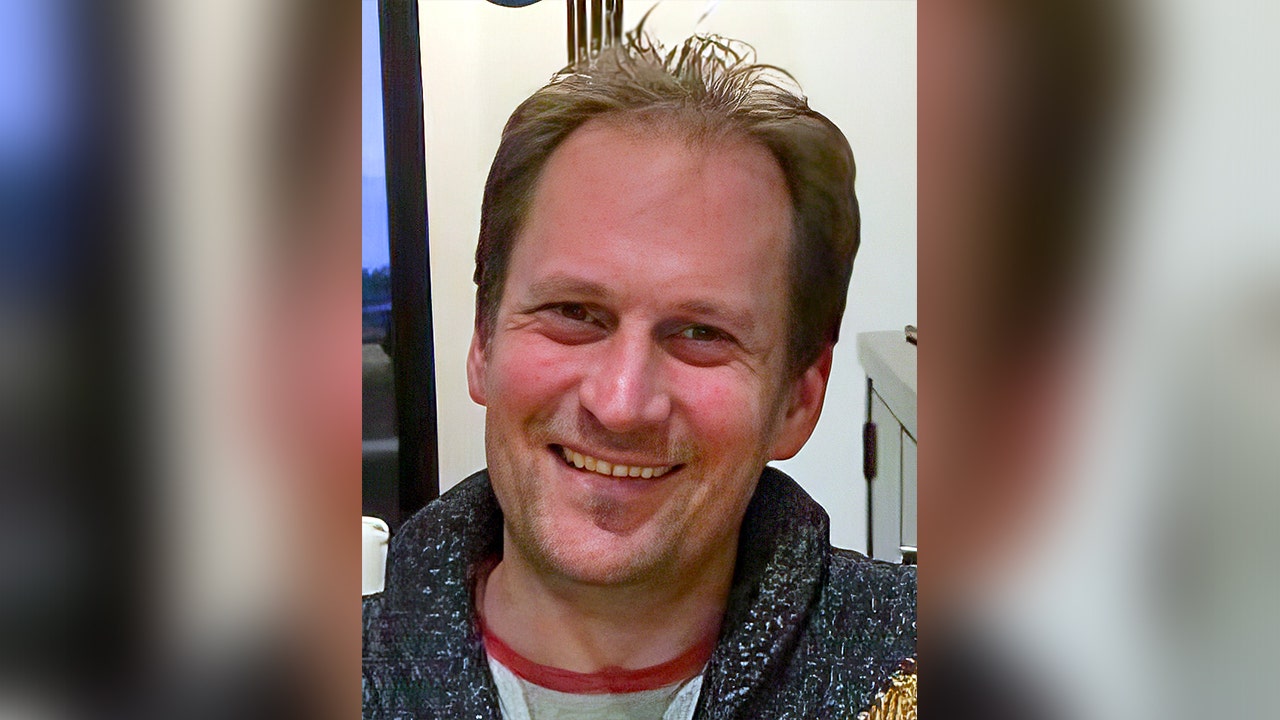 Missing university professor 'may be in danger' after not showing up to class: police