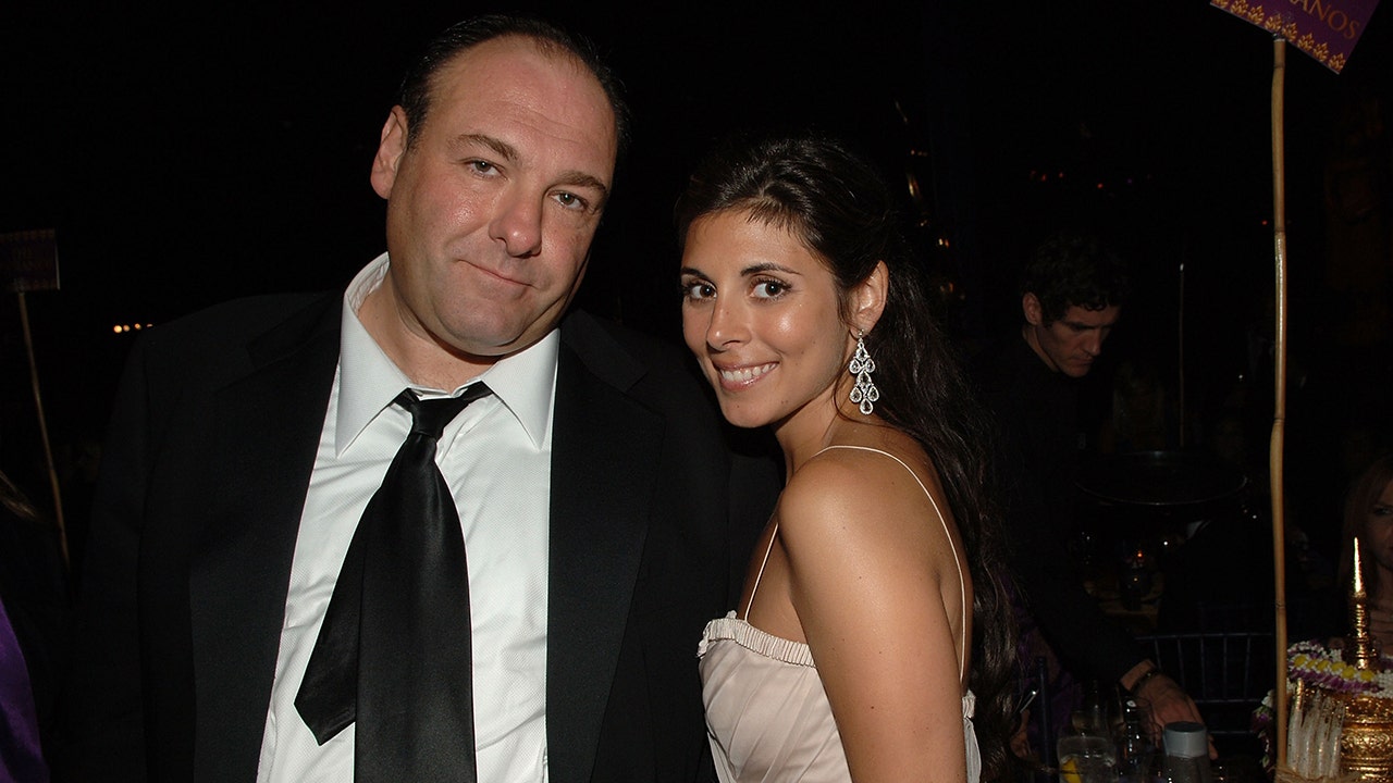 ‘Sopranos’ star James Gandolfini would ‘question himself’ on set, say ...