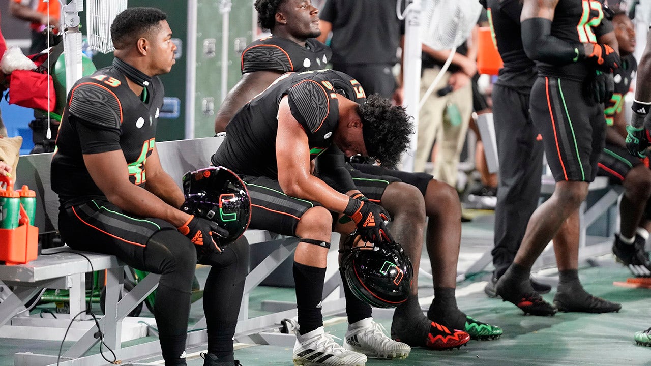 Miami’s Mario Cristobal on coaching blunder in loss: ‘I made the wrong call’