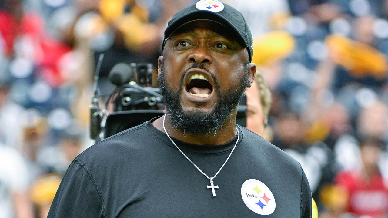 Coach Mike Tomlin gives his keys to winning the game against the Texans