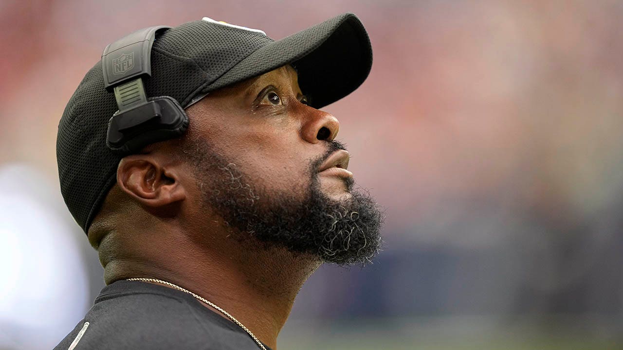 Bears brass engaged in talks about potential commerce for Steelers coach Mike Tomlin: report