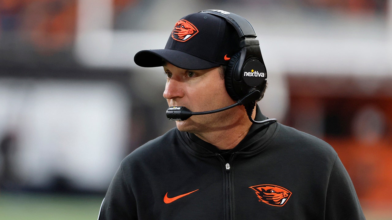 Oregon State Coach Leaving: What It Means for the Team and Fans