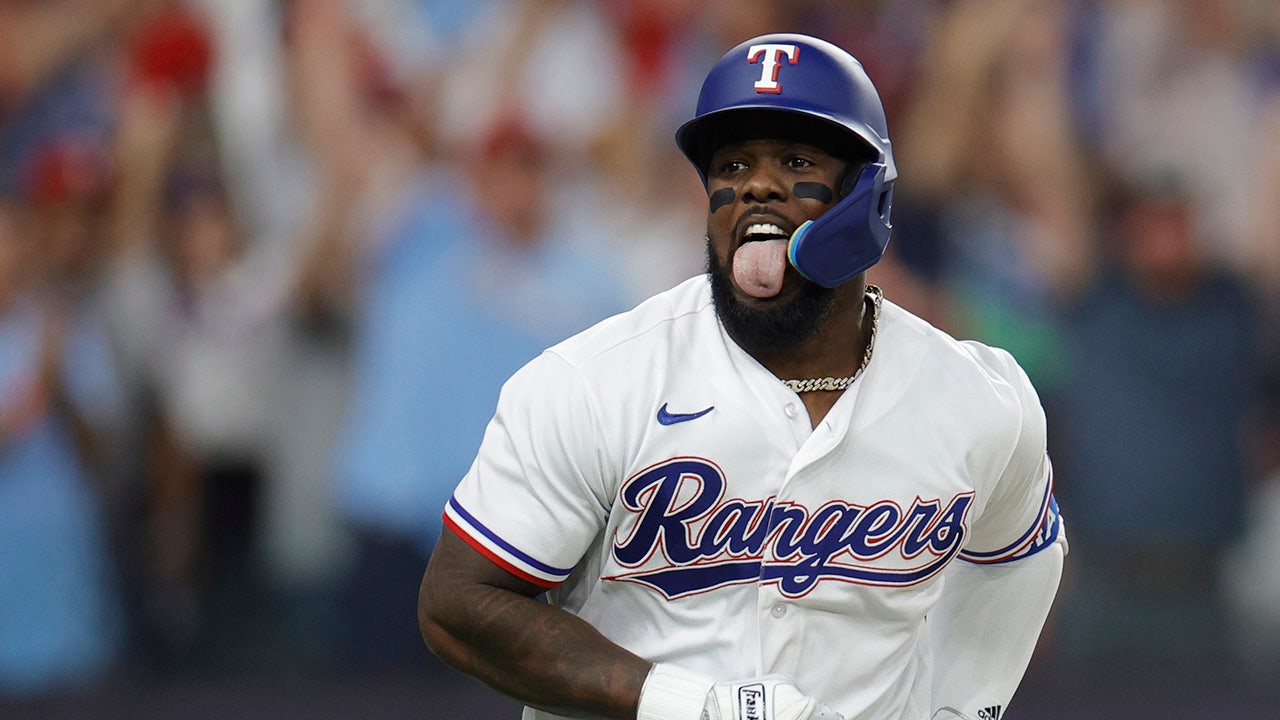 Rangers finish sweep of Orioles in ALDS; still have not lost in