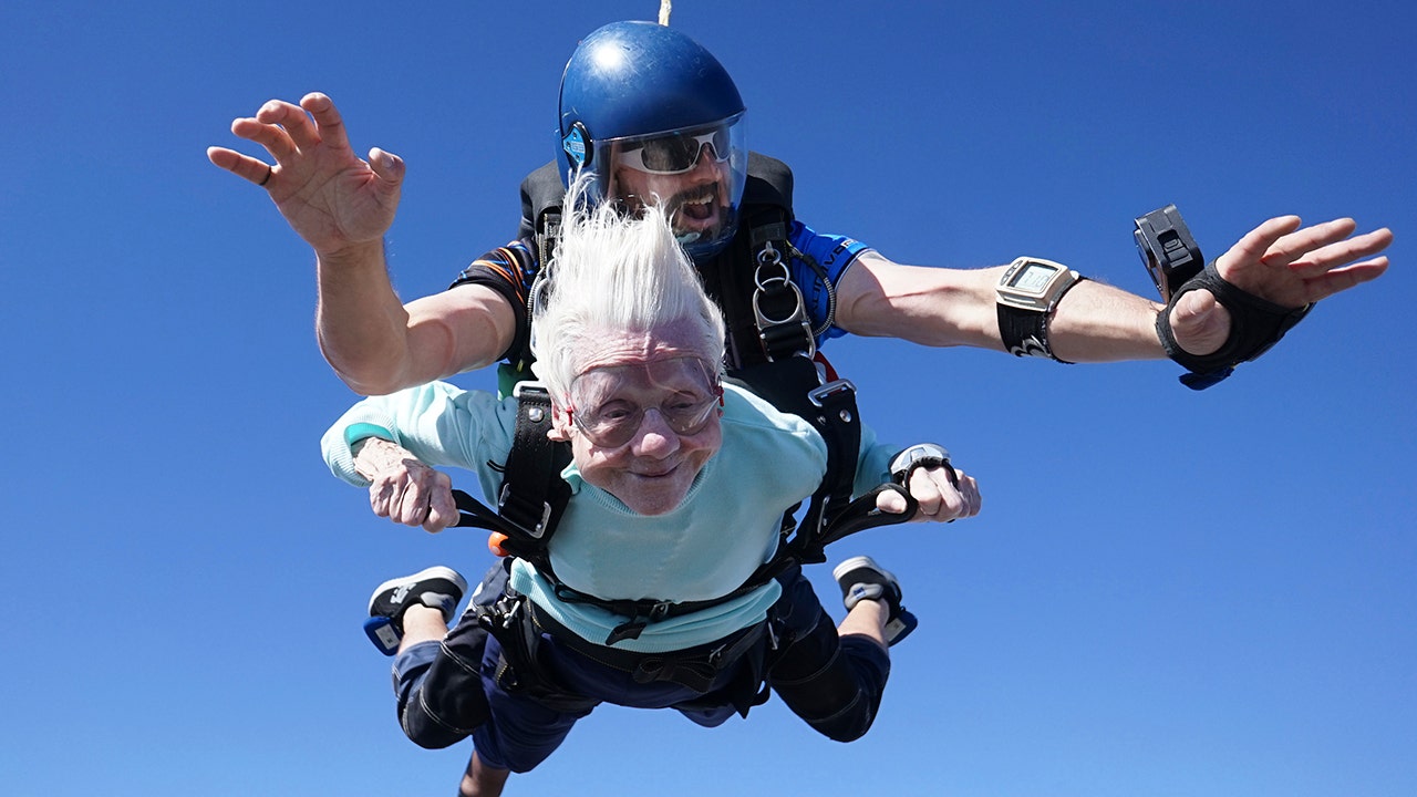 Chicago woman, 104, dies days after attempting world's oldest skydiver record: report