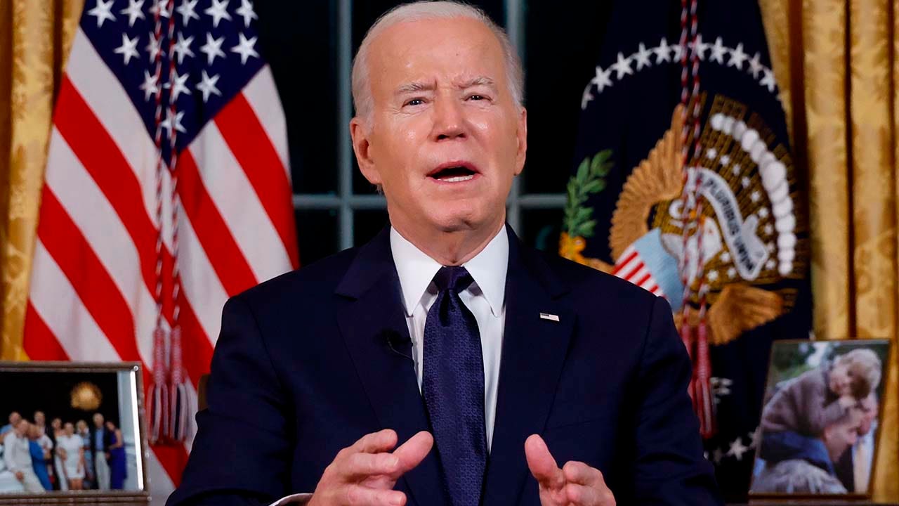 Kennedy reams Biden interns' pro-Palestinian letter: 'Go buy an emotional-support pony,' but you're fired
