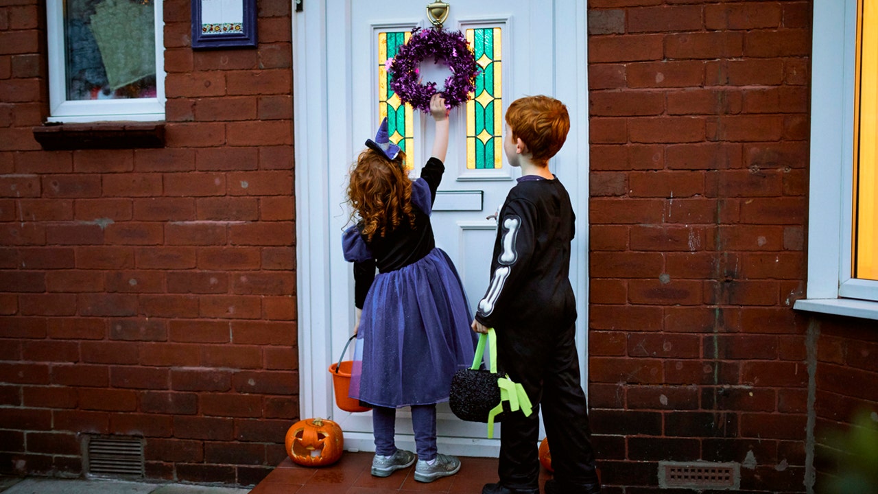 Maryland man 'nibbled' on trick-or-treater's ear, tried to shoot child's mother: police