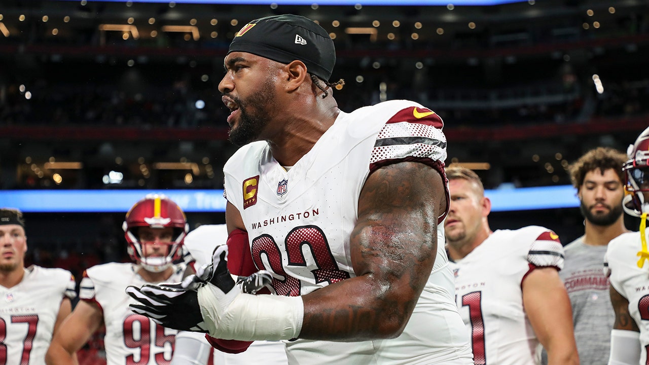 Commanders' Jonathan Allen goes on expletive-laden rant after loss to  struggling Giants: 'Tired of this s—' | Fox News