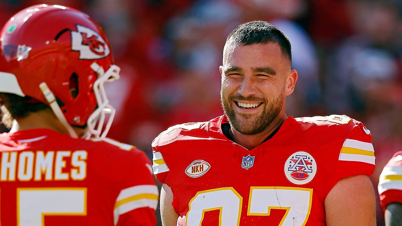 BetUS, an online sports book, has launched a new service for Super Bowl LVIII that allows fans of Kansas City Chiefs tight end Travis Kelce to hire a lookalike to visit their party. (David Eulitt/Getty Images)
