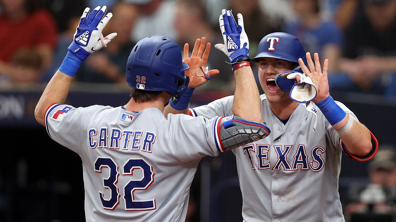 Nathan Sovaldi's miraculous escape leads to Texas Rangers' game 2 win