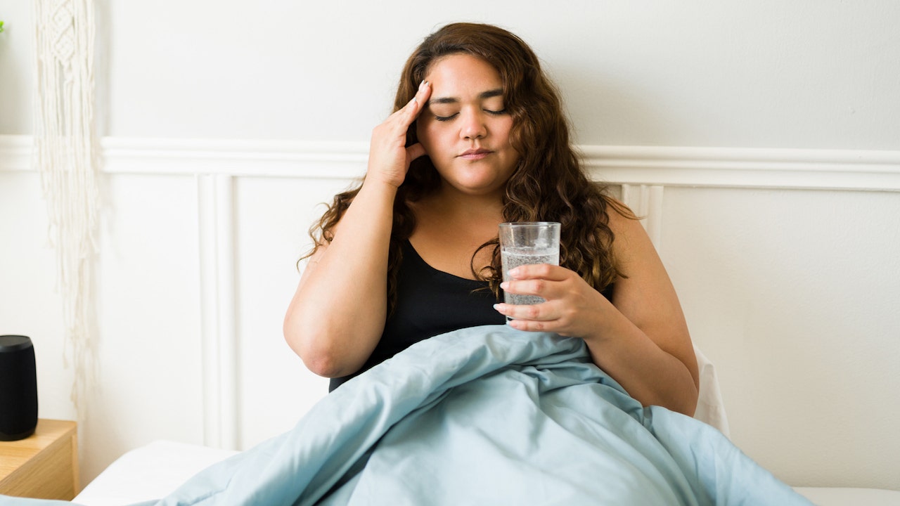 Can electrolytes effectively alleviate hangover symptoms after drinking alcohol?