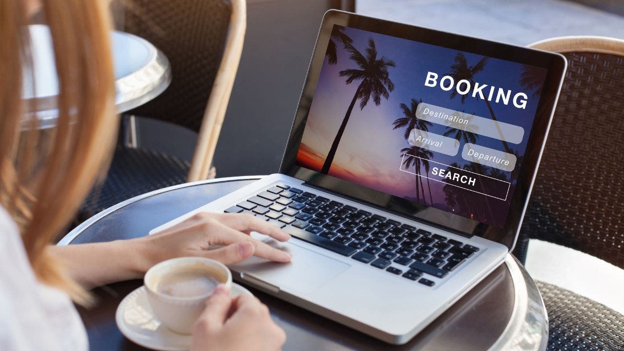 3 ways to increase your privacy and save money when booking travel