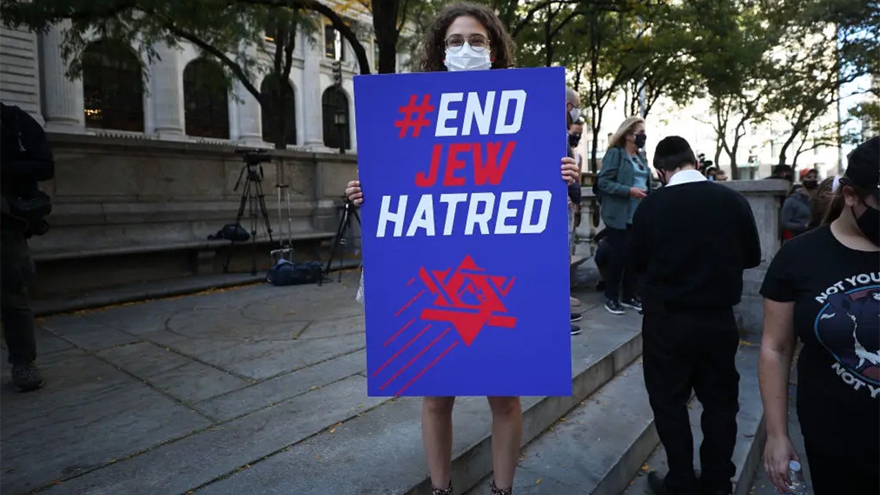 纽约市在以色列-哈马斯冲突中遭遇反犹罪行激增214%