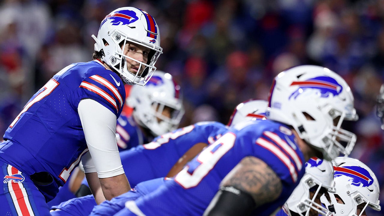 Bills’ Josh Allen takes blame, looks to improve after Ken Dorsey firing: ‘Our backs are against the wall’