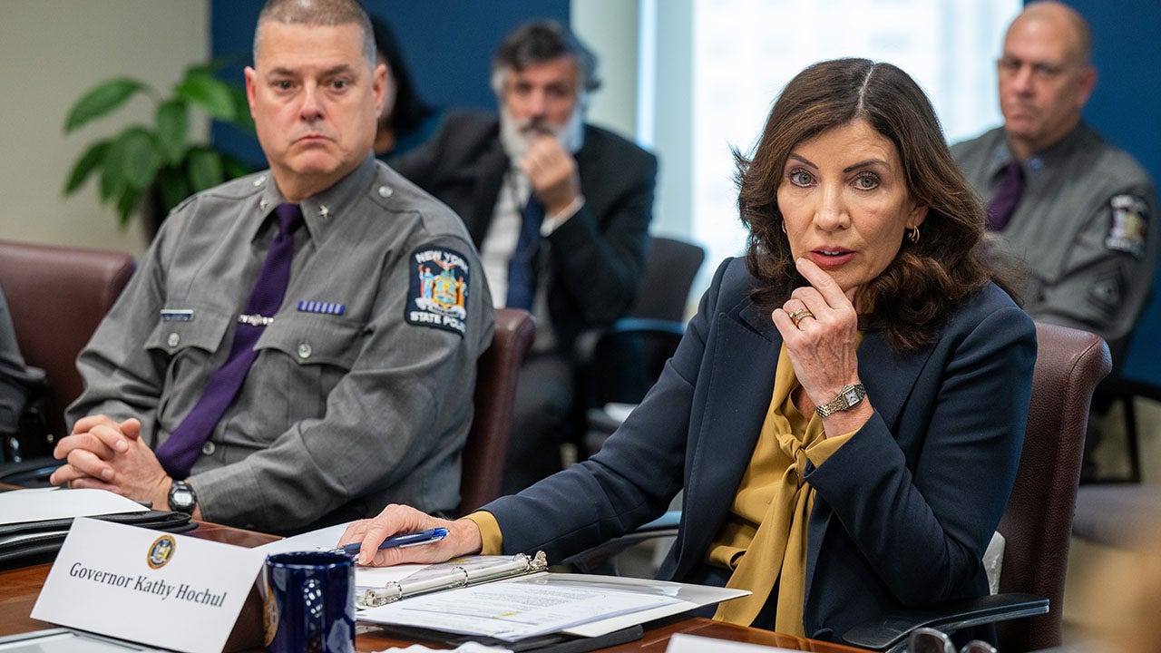 NY Gov. Hochul bolsters FBI Joint Terrorism Task Force staffing over 'rise in hate crimes,' harassment