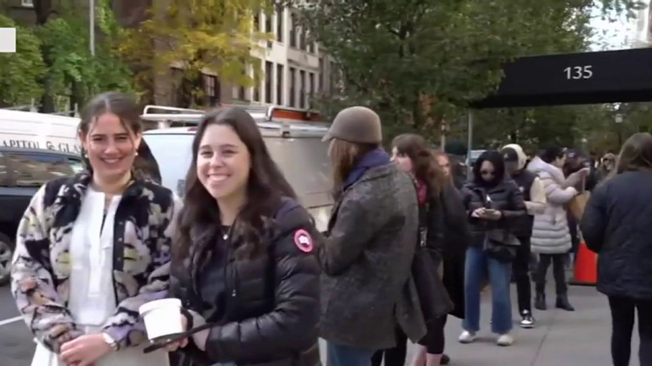 New Yorkers offer to work at Jewish café after anti-Israel staffers reportedly walk out