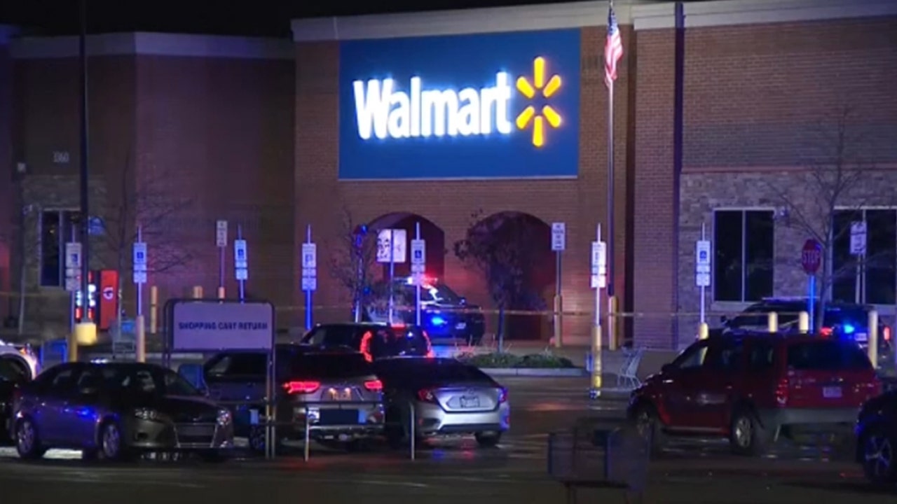 Ohio Walmart shooting suspect injures 4 before killing himself: police