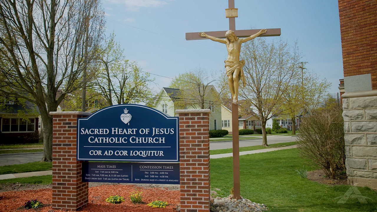 Jewish, Islamic groups back up Catholic school in lawsuit challenging new Michigan law