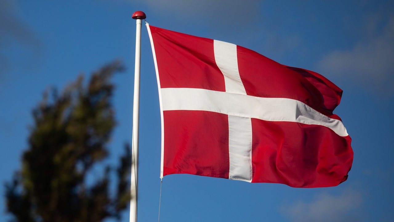 Read more about the article Technical error with Danish missile leads authorities to issue warning to ships. Air space closed