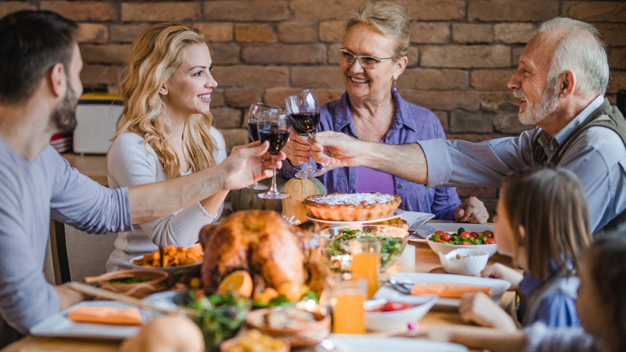 Thanksgiving meals will yield plenty of leftovers, so how do you store them safely?