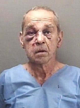 Good Samaritan rescues neighbor from knife-wielding husband using leaf blower: police