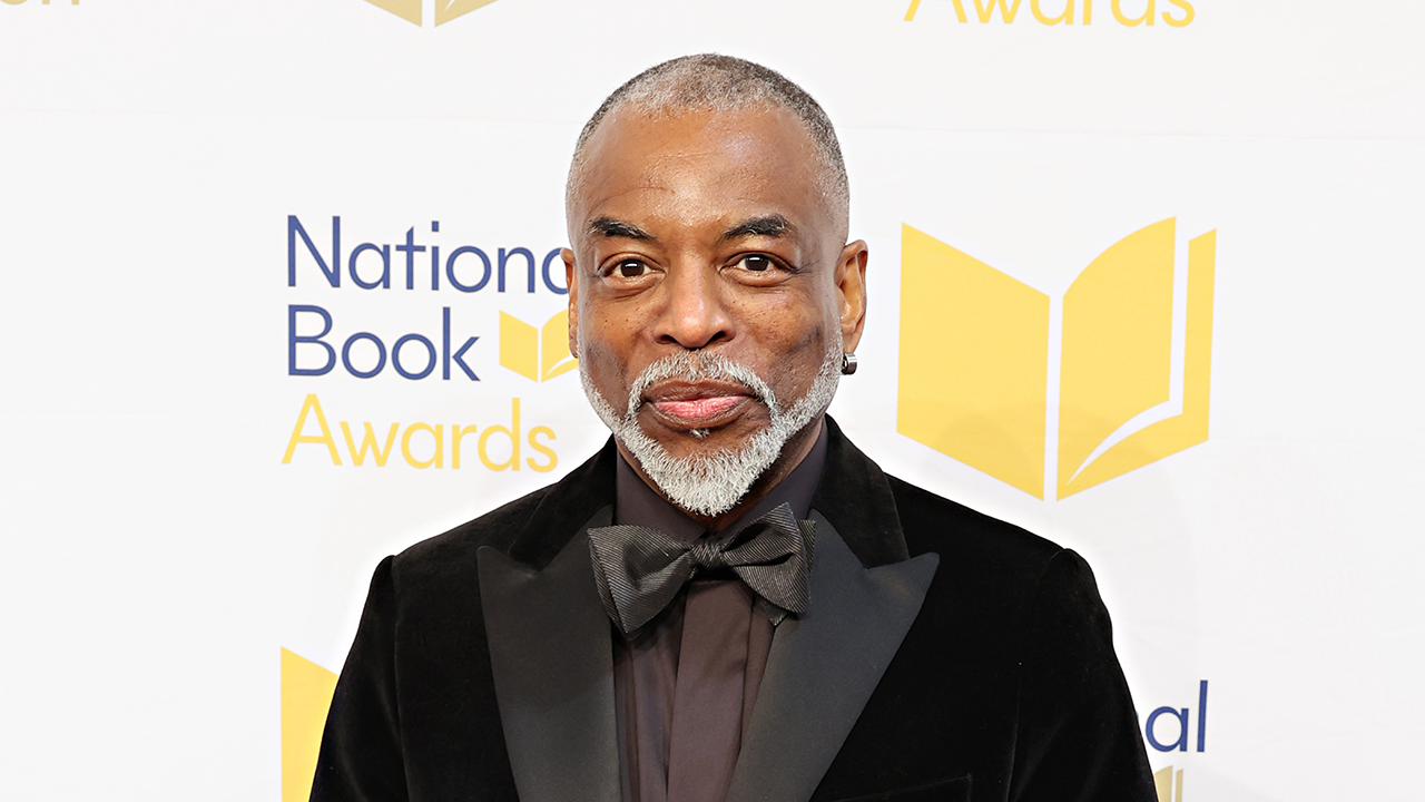 Levar Burton accused of 'threatening physical violence' against moms group at book awards ceremony