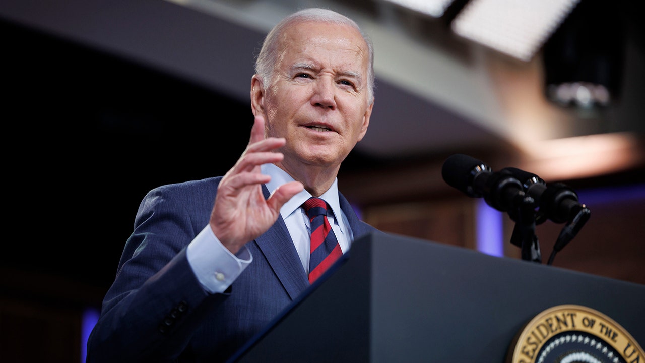 Biden signs temporary spending bill, pushes budget fight with GOP into 2024