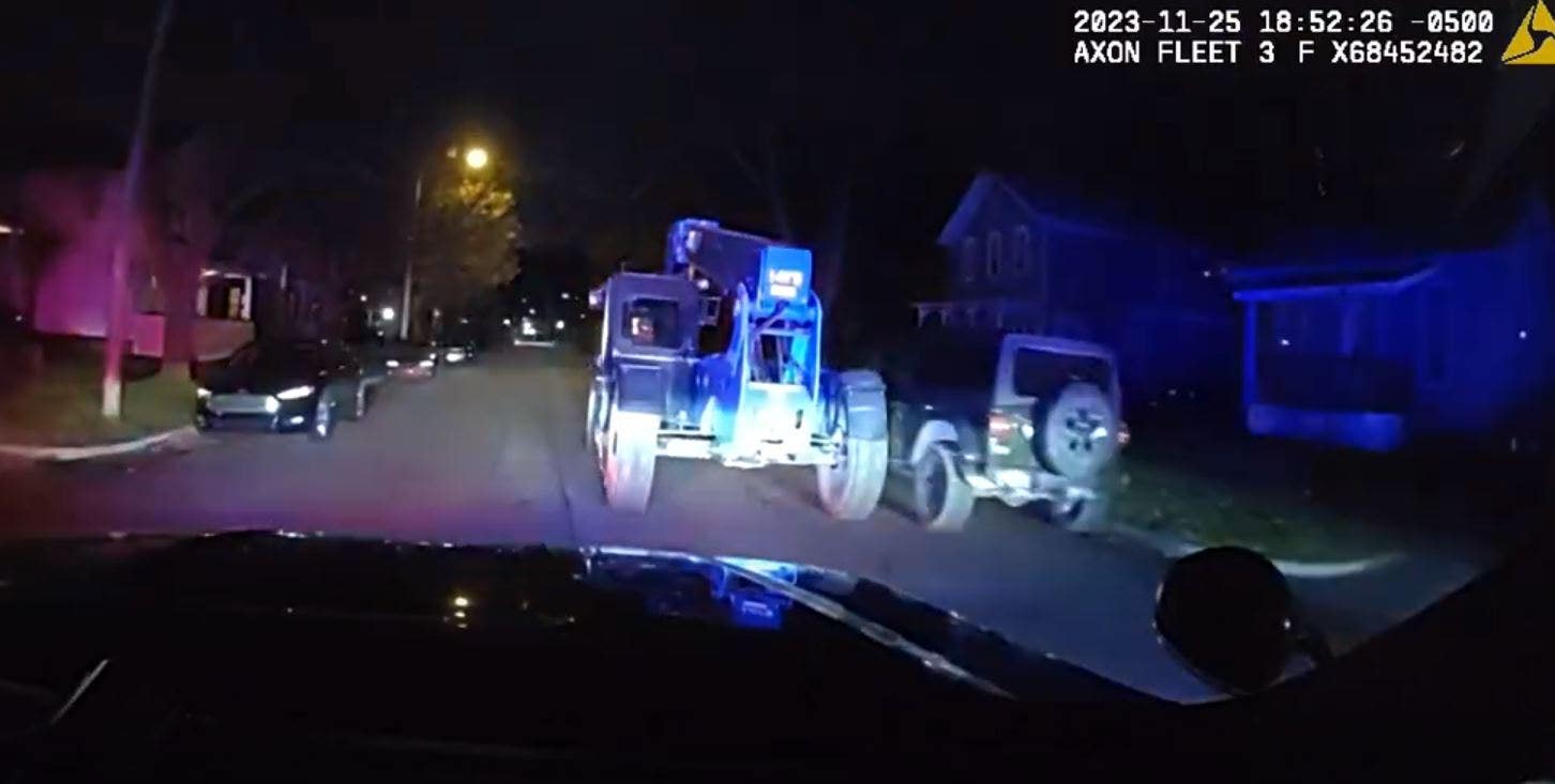 Michigan boy steals forklift from middle school, leads police on chase: officials