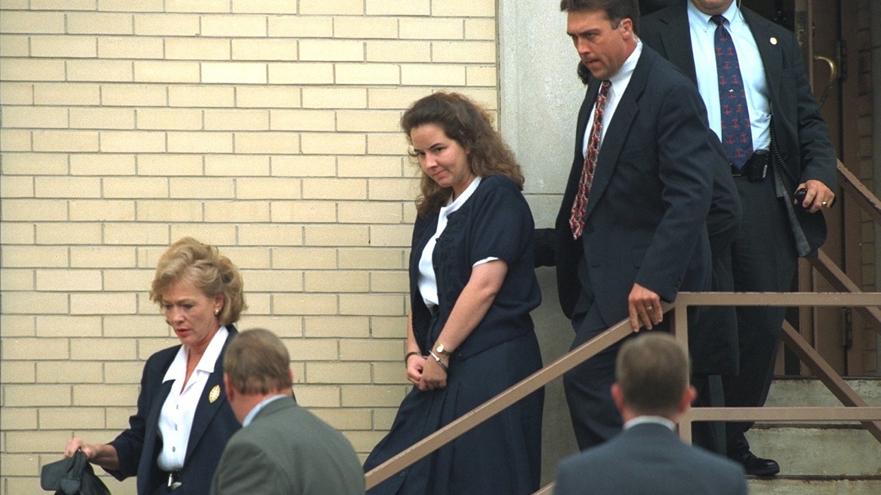 Susan Smith was convicted on July 22, 1995 of murdering her two sons, 3-year-old Michael Daniel Smith and 14-month-old Alexander Tyler Smith. Initially, Smith claimed that a Black man carjacked her with the two boys still inside her vehicle. But her story unraveled, and the woman admitted that she let her vehicle roll into a lake with the boys strapped inside. (Getty Images)