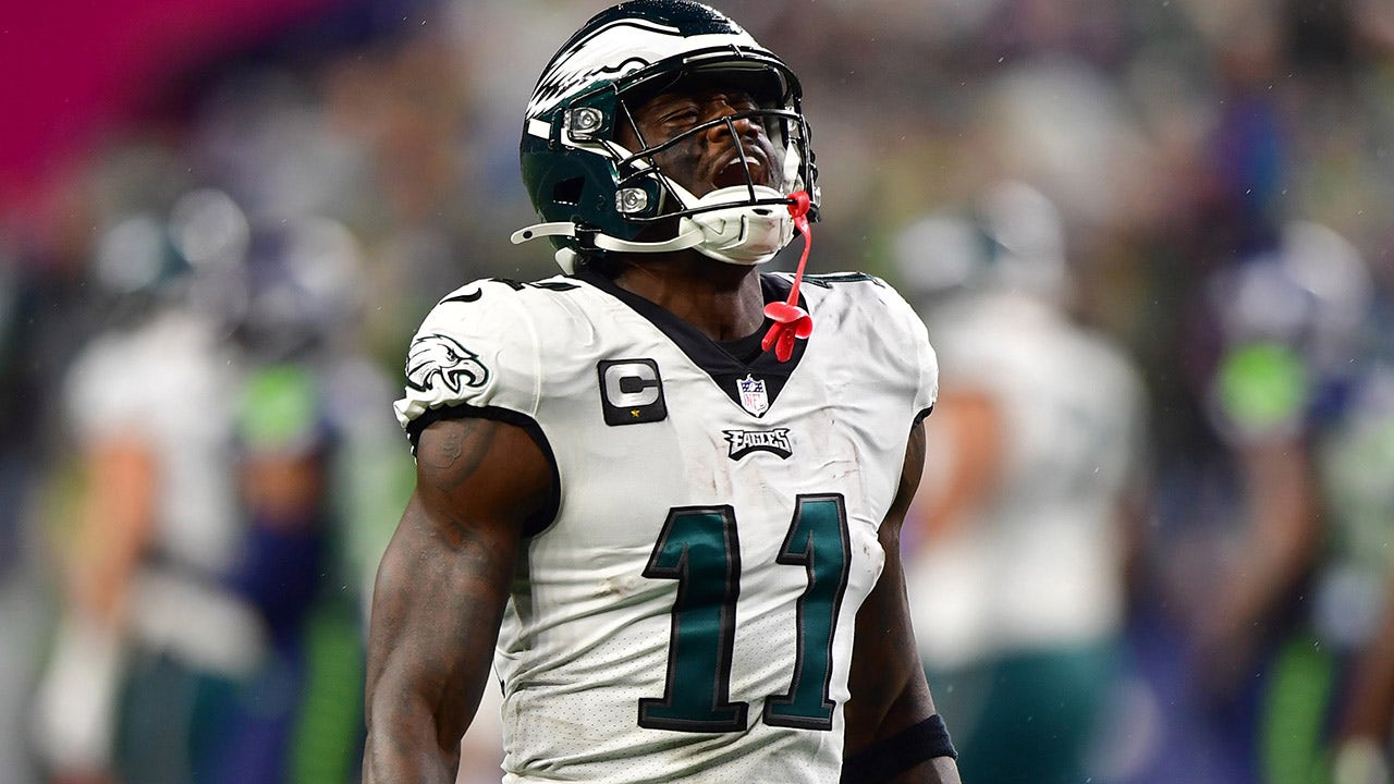 Eagles’ AJ Brown thinks NFL should’ve done away with Monday games