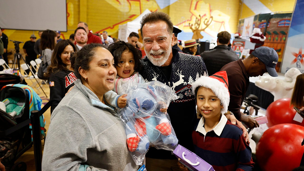 Arnold Schwarzenegger s Christmas tradition delivering gifts to