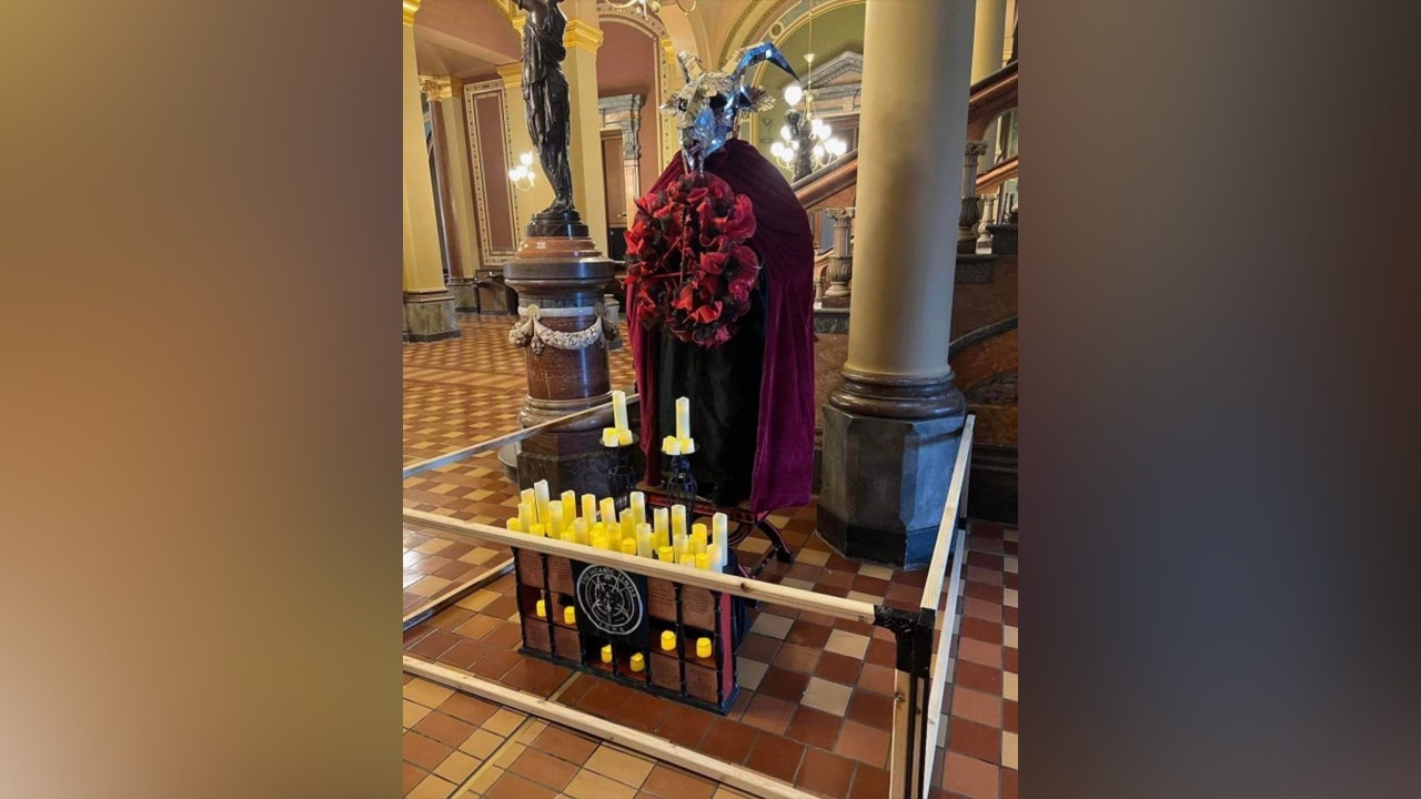 Navy vet charged with hate crime for smashing satanic statue in Iowa Capitol gets support from conservatives