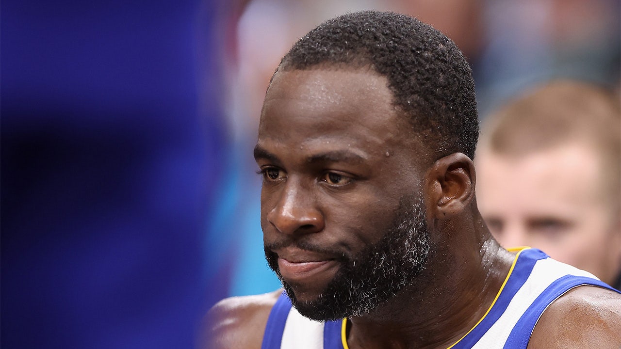 Draymond Green's indefinite suspension gives him 'opportunity to change,' Steve Kerr says