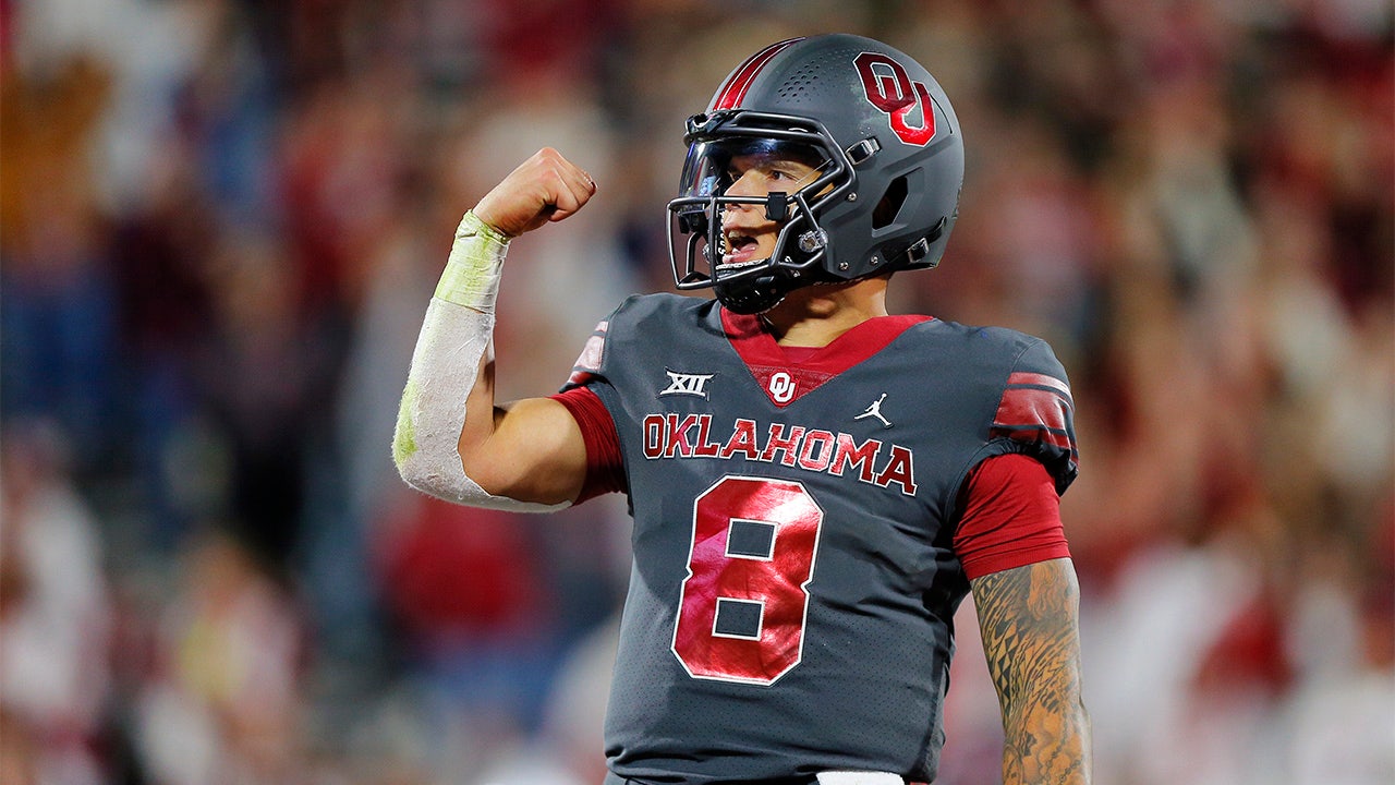 Oregon rumored to be going after Dillon Gabriel to replace Bo Nix