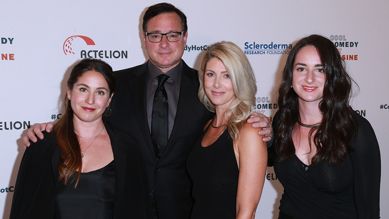 Bob Saget’s daughters gave widow Kelly Rizzo blessing to date again: ‘I ...