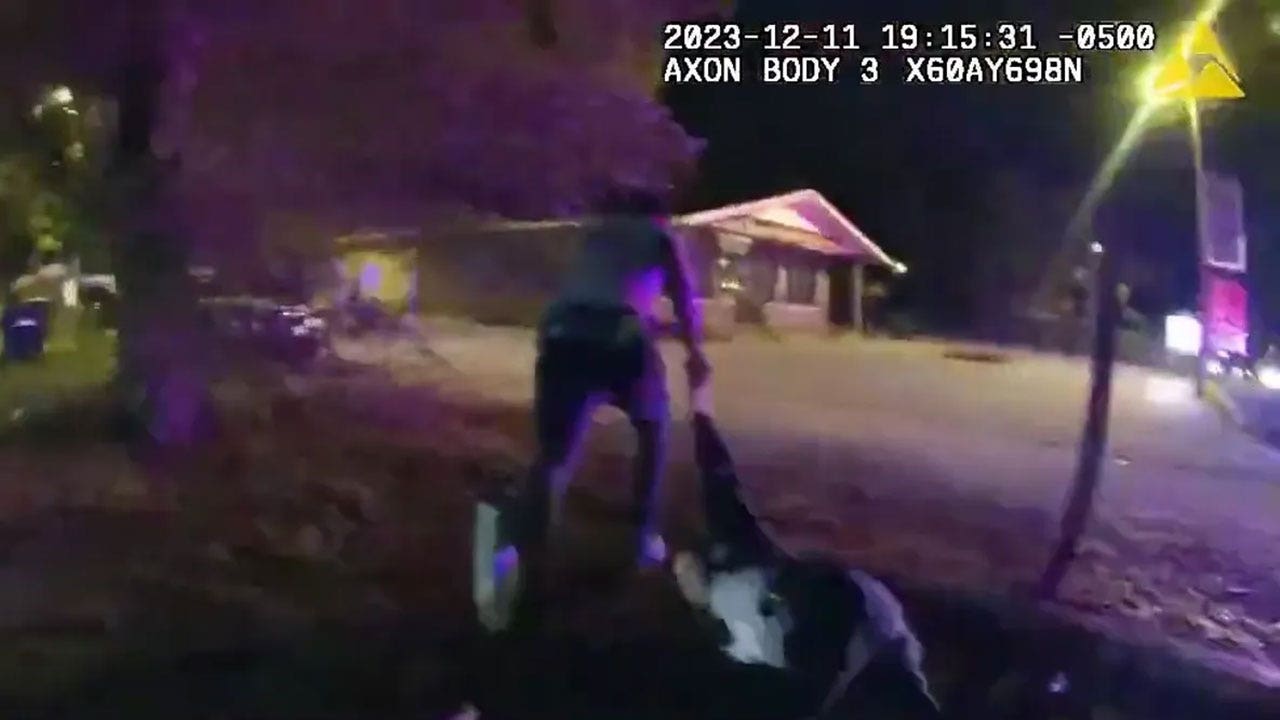 Florida man drags female deputy while handcuffed, resists Tasers: sheriff's office