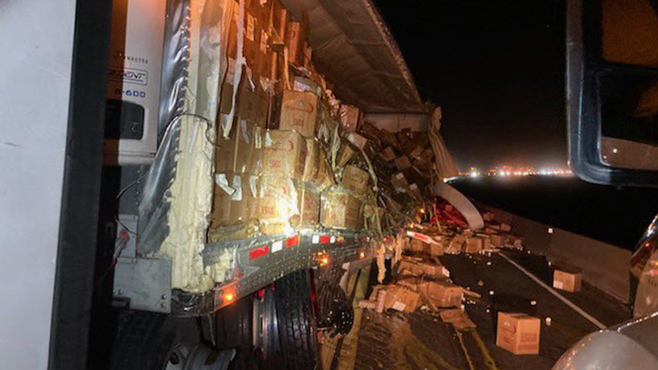 Hundreds of eggs spill onto Washington state highway following head-on semi collision caught on video