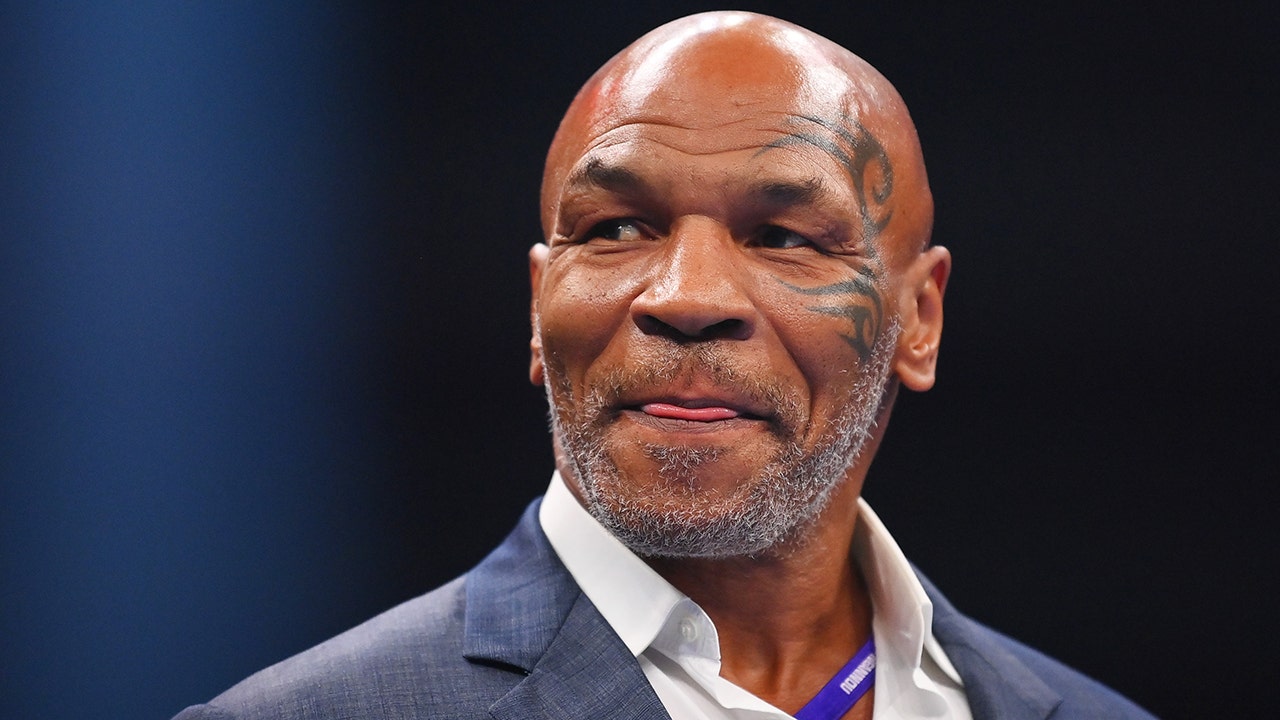 Read more about the article Boxing legend Mike Tyson calls out Biden, wants clemency for all federal marijuana offenders