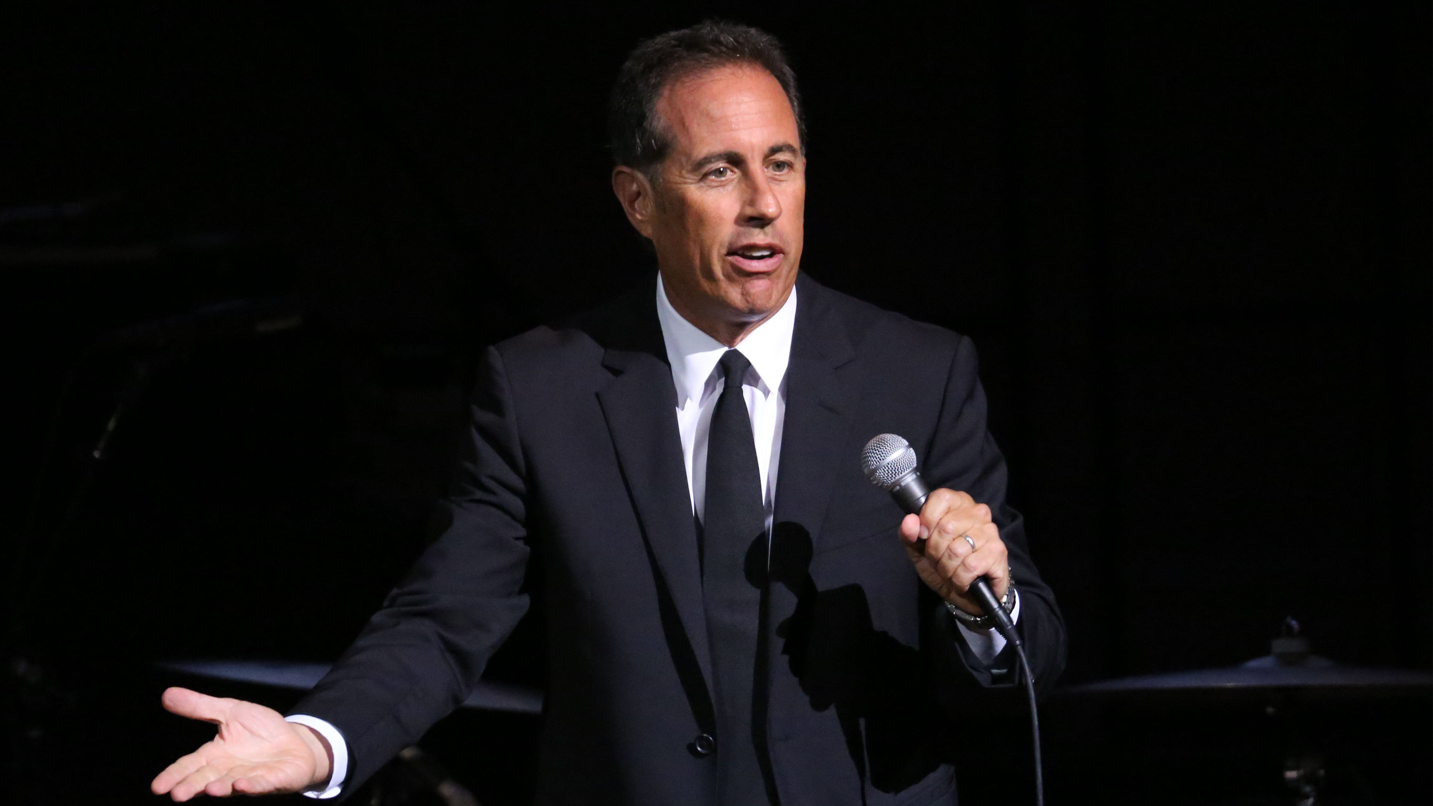Jerry Seinfeld protested outside NY theater by pro-Palestinian group over Israel: 'Complicit in genocide'